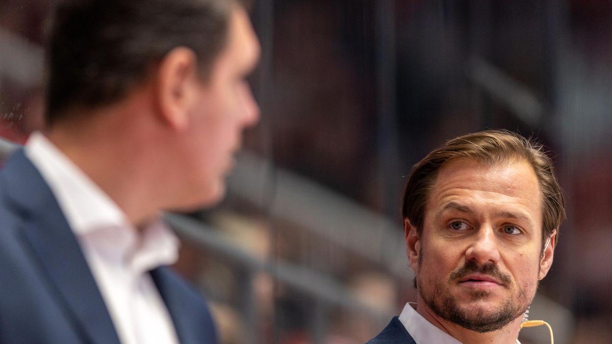 Do sestavy zatím nemluvím, ale i to přijde, žertuje zaskakující třinecký asistent Dravecký